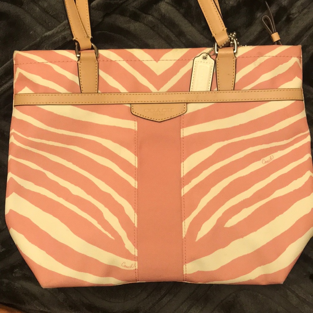 Pink & White Coach purse